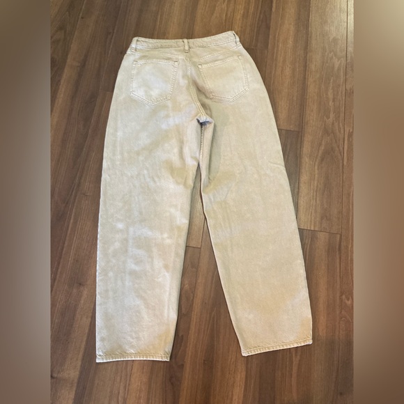 Abercrombie & Fitch the taper Jean. High rise. Size 30 waist 10R curve love - Picture 4 of 10